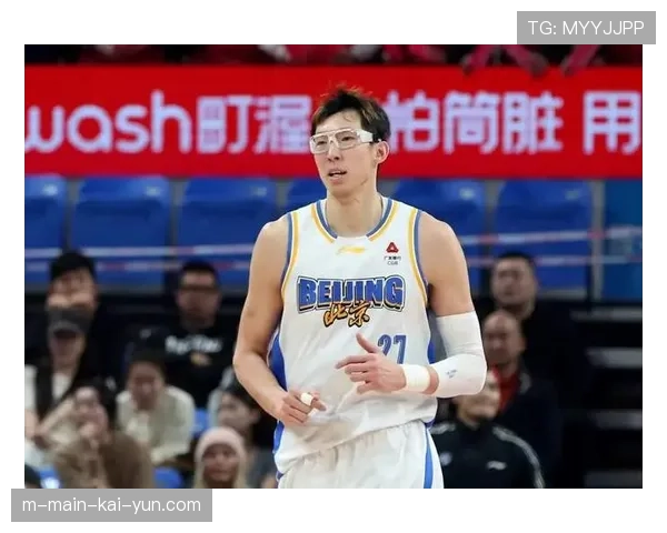 北京北汽内线高度优势明显 麦基周琦护框能力联盟前列